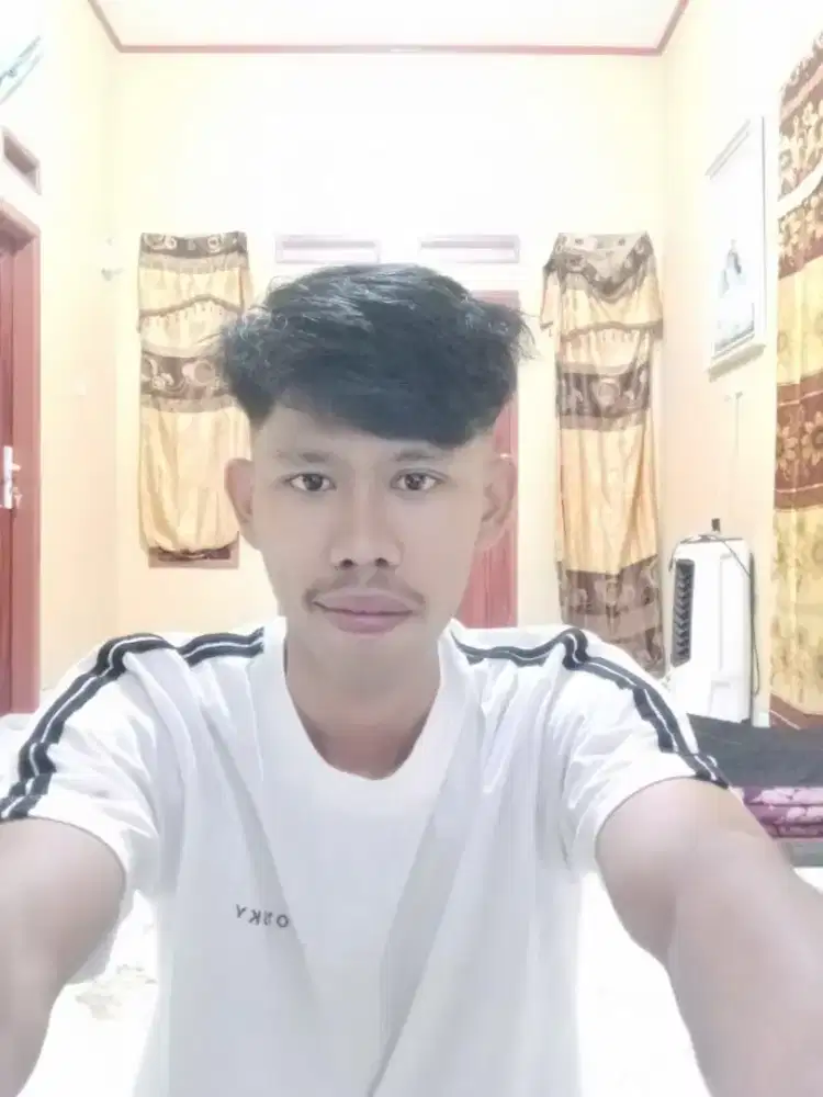 Mencari lowongan pekerjaan yg ada tempat tingal messnya terima kasih.