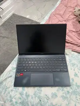 LAPTOP ASUS ZEN BOOK UM425UAZ