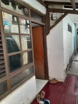 Dikontrakan/ DIJUAL
