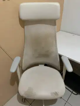 Meja & Kursi kerja IKEA Kualitas Bahan Sangat bagus
