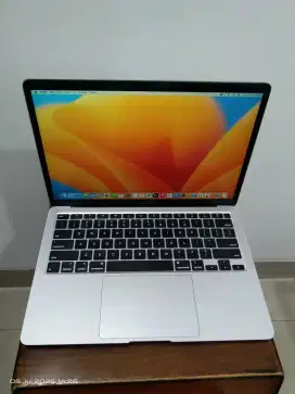 MacBook Air m1 2020