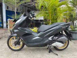 HONDA PCX TAHUN 2020 SIAP PAKEK MOTOR GRESS PAJAK PANJANG