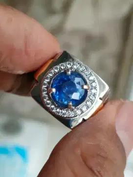 Batu blue sapphire Cornflower srilanka no heat