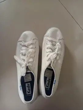 Sepatu Sporty Merk Keds Original