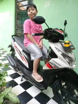 Beat FI pjk On B DKI timur mesin body ORI siap pakai  ban baru smua