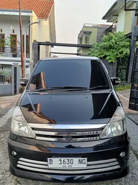 Nissan Serena 2010 Bensin