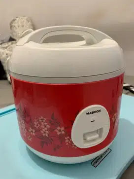 Rice Cooker Maspion 0,6L