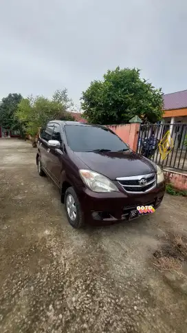 Toyota Avanza 2011 G 1.3