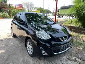 Nissan March 1.2 XS AT
