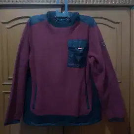 Terjual - Sweater Hoodie Under Armor
Original Indonesia
Kondisi 98%