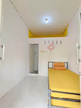 Kost Om-Dho Lemabang