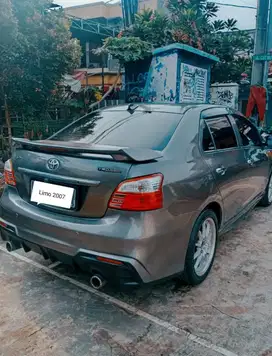 Toyota Limo 2007 Bensin