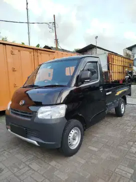 CASH 2024 KM8RBAN PU 1.3 Daihatsu GranMax mt pick up bak 2023 carry ac