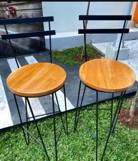 Kursi Cafe/Bangku Besi/Kayu Mahoni
