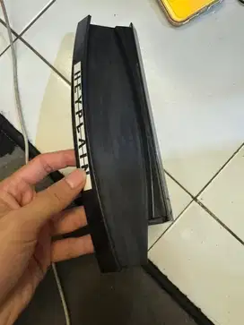 Dudukan PS3 Black