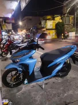 Bodi vario led new basic 150 repaint biru