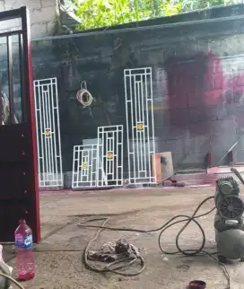jasa las panggilan surabaya
