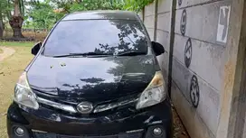 Jual Mobil Daihatsu Xenia 2014 R Deluxe 1.3 Manual Hitam