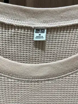 kaos wafle uniqlo