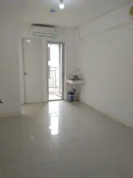Jual BU 2BR unit Bassura City tower Heliconia
