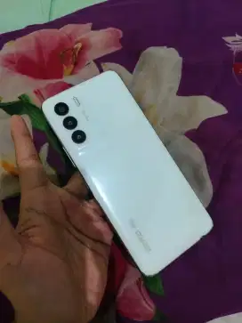 Infinix zero 2023 5G 8+8_256 HP aj normal aman bs tt