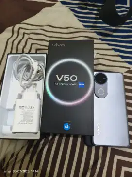 Vivo v50 12/256 fullset