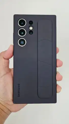 Casing S24 Ultra Standing Grip Case