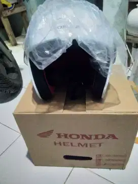 Helm Honda baru