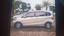 Honda Freed 2012 Bensin