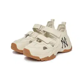 Sepatu MLB Big Ball Chunky Mask New York Yankees (3ASDCH133-50CRS)