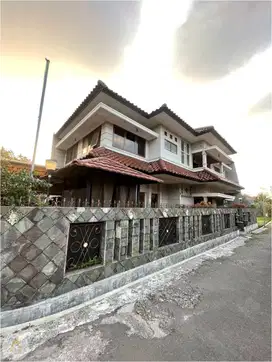Dijual rumah turangga gumuruh buahbatu dekat tol