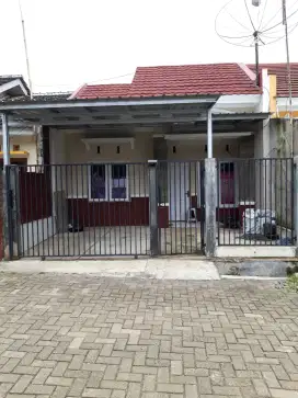 Di jual/di sewakan