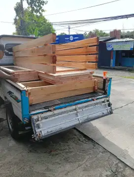 KUSEN PINTU KAYU