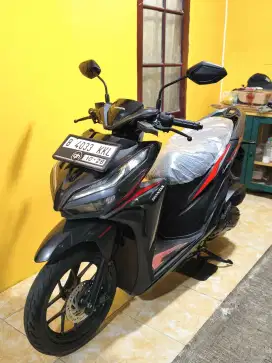 Bissmillah dijual motor Honda Vario LED new 125cc 2018