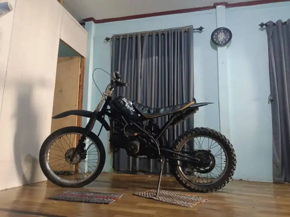 Motor costum ngeng