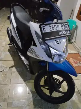 honda beat x biru