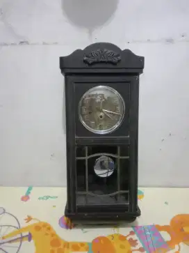Jam Dinding Antik Junghans FHS Made in Germany Lobang 3
