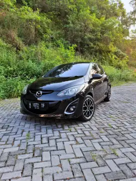 [ DP 9jt ] Mazda 2 R Matic 2010 Termurah