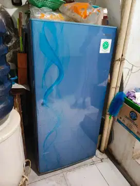 Kulkas sharp 1 pintu