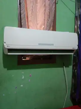 AC LG 1/2 pk dingin