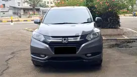 [ LOW KM ] Honda HRV HR-V HR V S CVT AT Abu 2017/2018