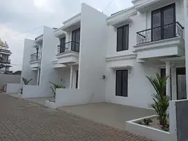 Town House Hankam Pondok Gede