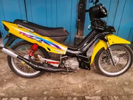 Fizr 1997 hitam kuning