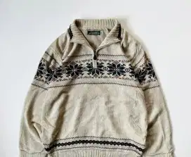 Sweater rajut Carbia