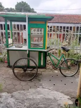 Gerobak bakwan kawi roda 3