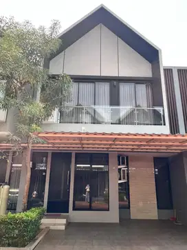 Disewakan rumah full furniture, lingkungan aman