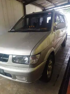 DI JUAL ISUZU PANTHER