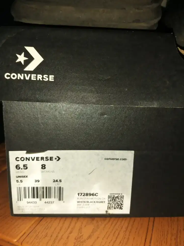 Dijual sepatu converse size 39