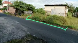Dijual Tanah Pinggir Jalan di Lokasi Tamanan Bantul
