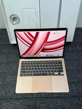 MacBook Air M1 Chip Apple (13-inch M1, ex Garansi Resmi inter  Fullset
